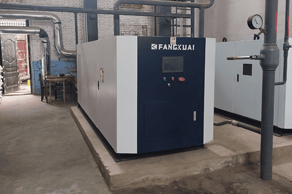 西安某小區使用方快鍋爐2臺2噸燃氣熱水鍋爐案例