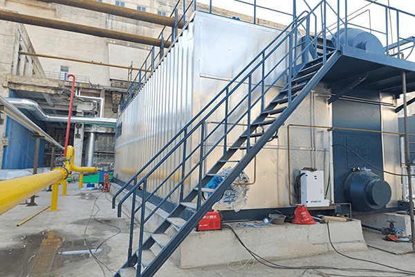 山東煒燁熱電有限公司一臺50噸燃氣過熱水管蒸汽鍋爐